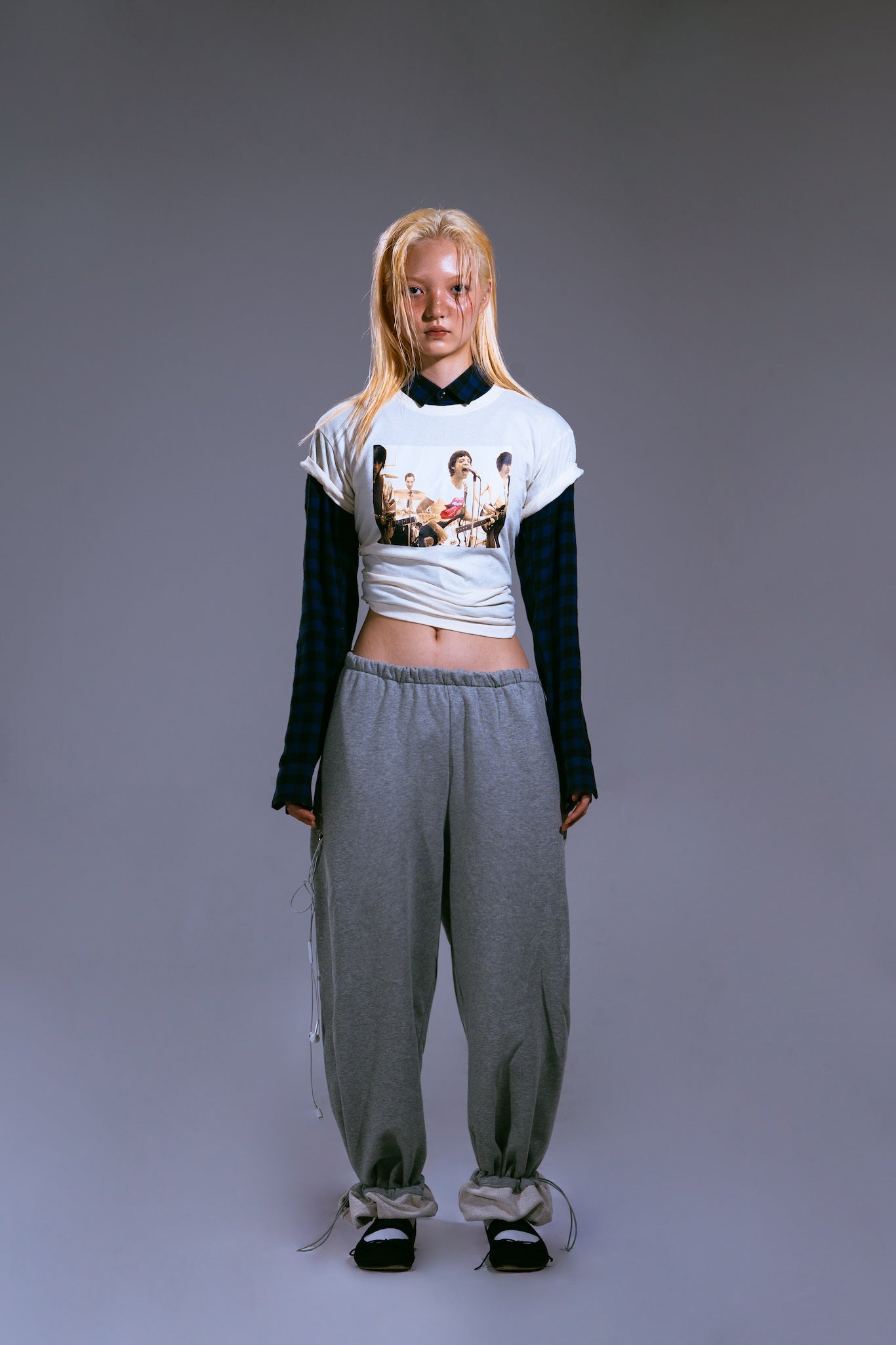 EYELET SWEAT PANTS (GRAY)