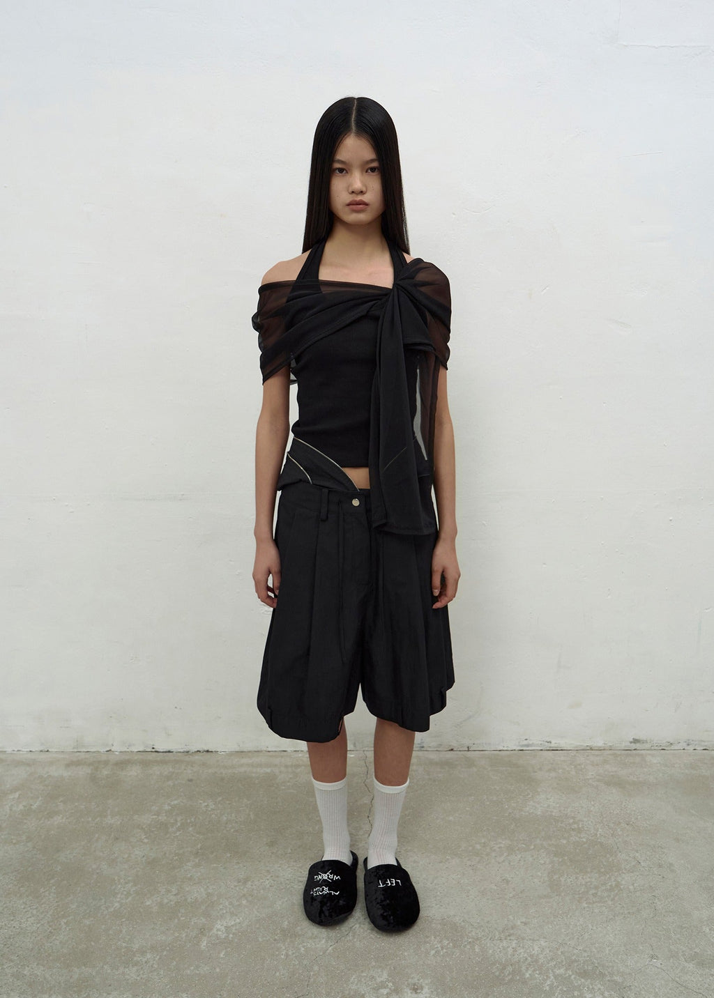 DRAWSTRING POCKET SHORTS (BLACK)