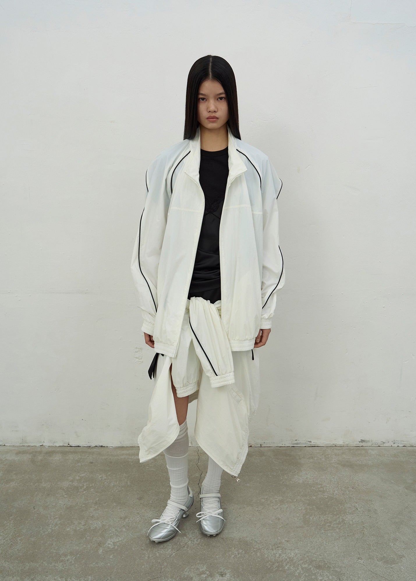 OVERSIZED TRACK JACKET (WHITE)