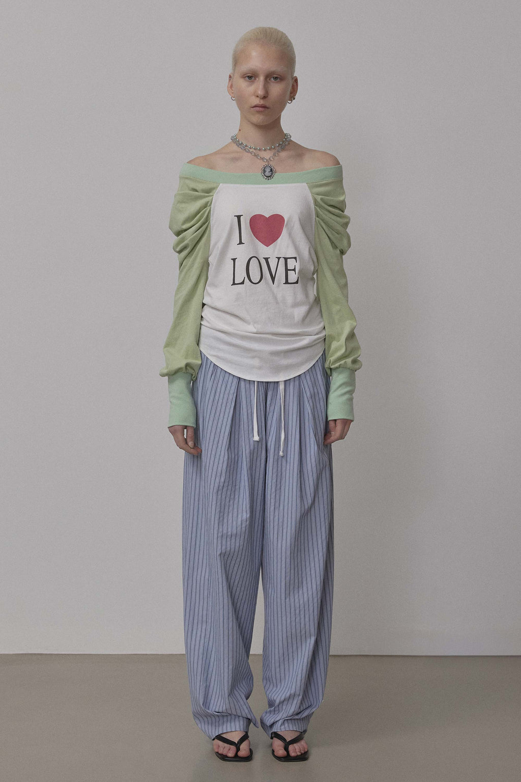 Bed To Go Pintuck Pants Blue Stripe