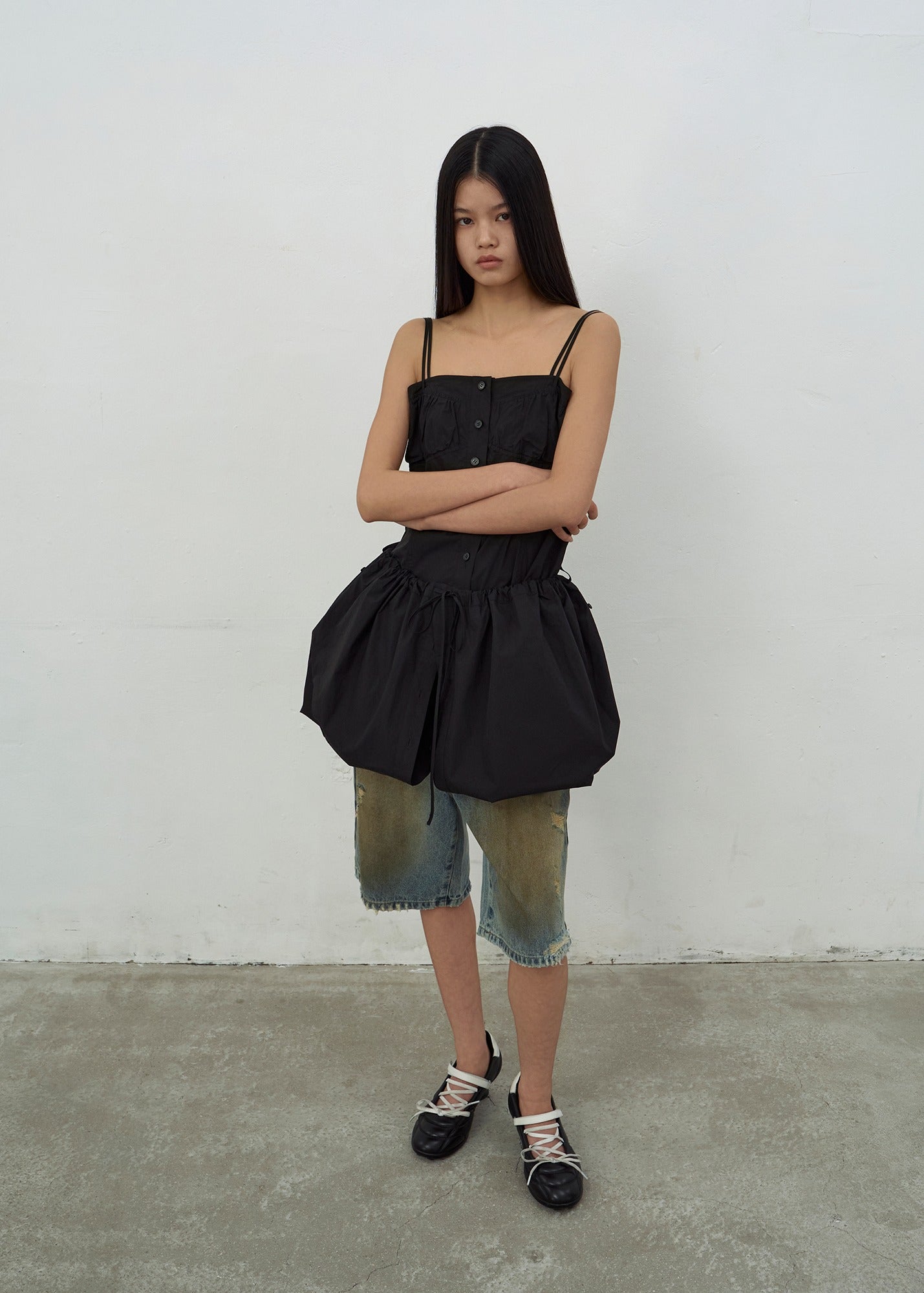 BRALETTE-DETAIL SLEEVELESS DRESS (BLACK)