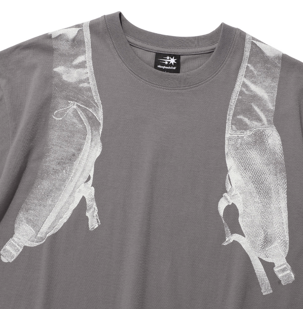 TRAVEL BACKPACK TEE / 2 Color