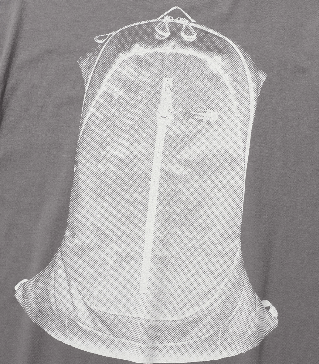 TRAVEL BACKPACK TEE / 2 Color