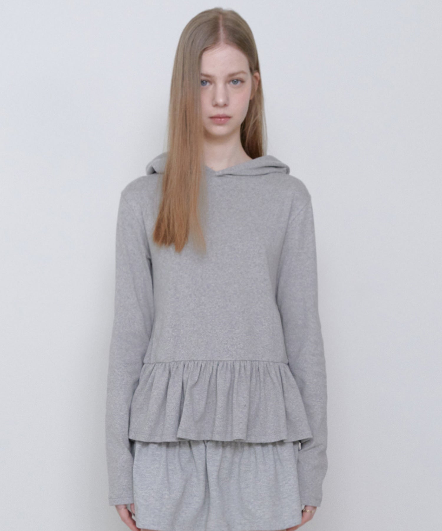 RUFFLE HOODIE GRAY
