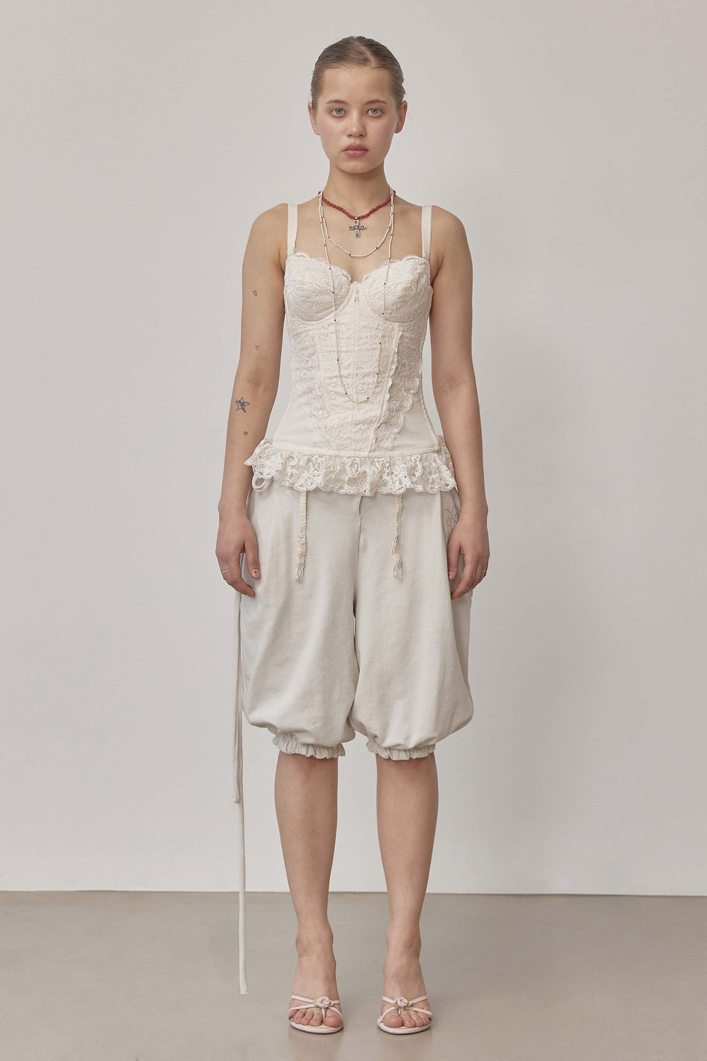 Pumpkin Half Sweatpants Dirty White