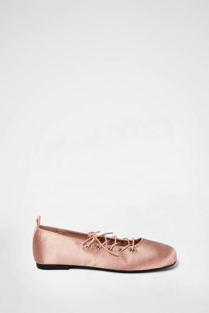 DOLPHIN LACE UP FLATS / PINK
