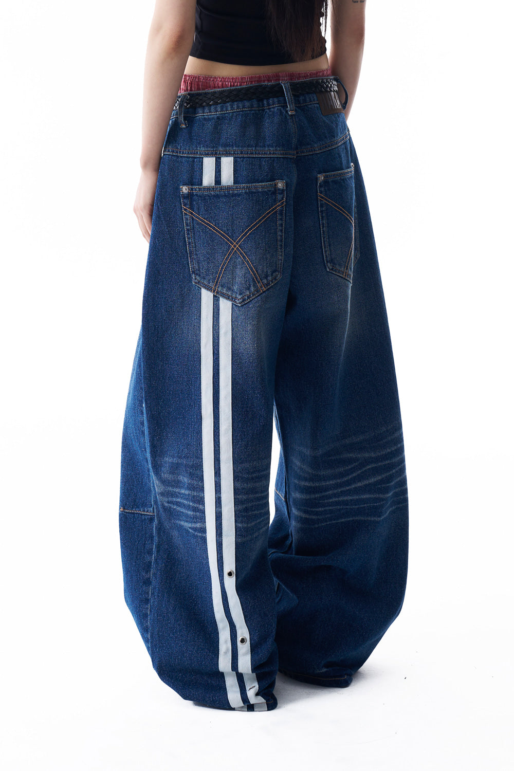 5.21 예약배송 2-Lined Eyelet Washed Denim Pants (Blue)