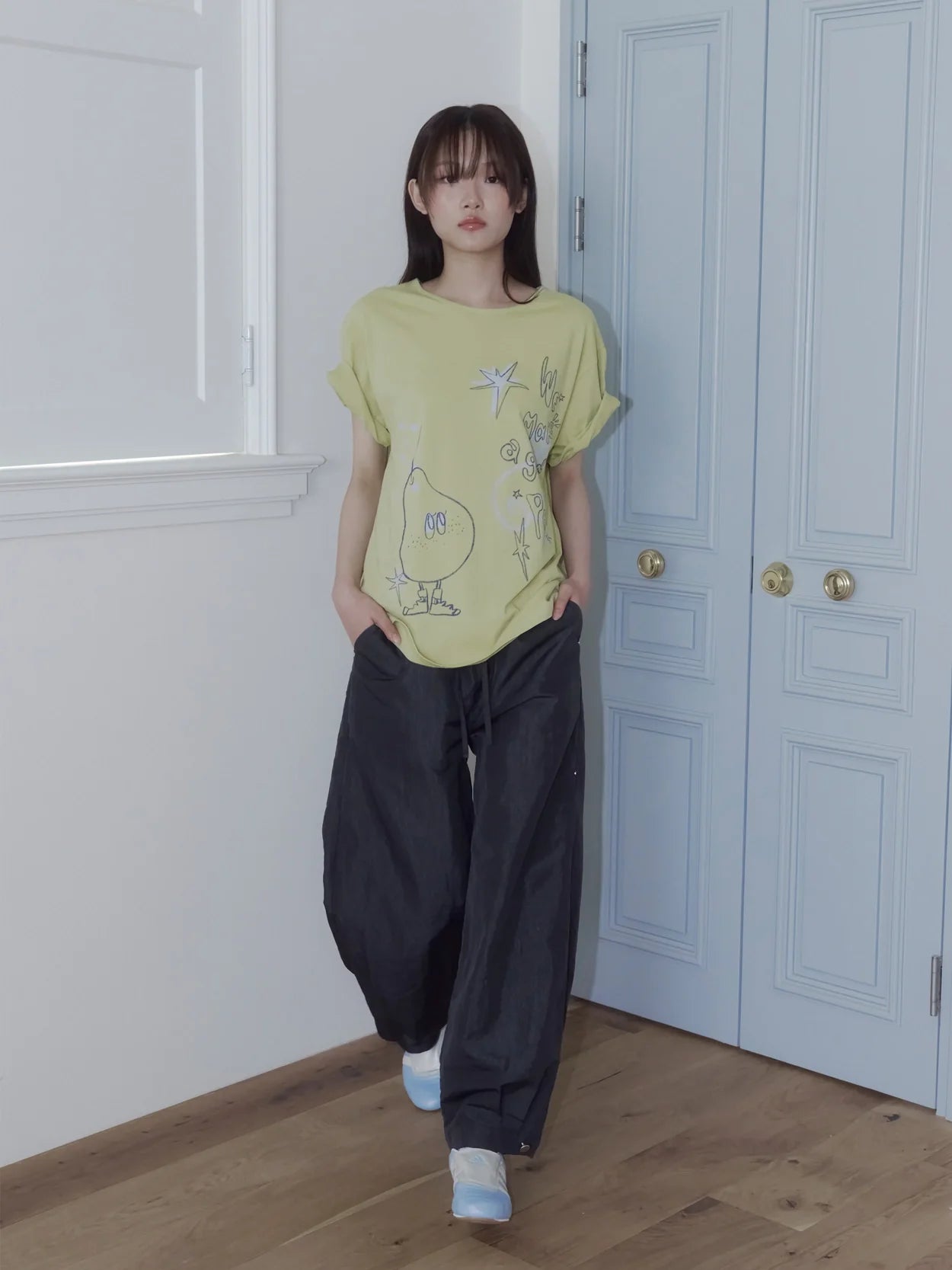 NYLON STUD PINTUCK PANTS (DARK GREY)