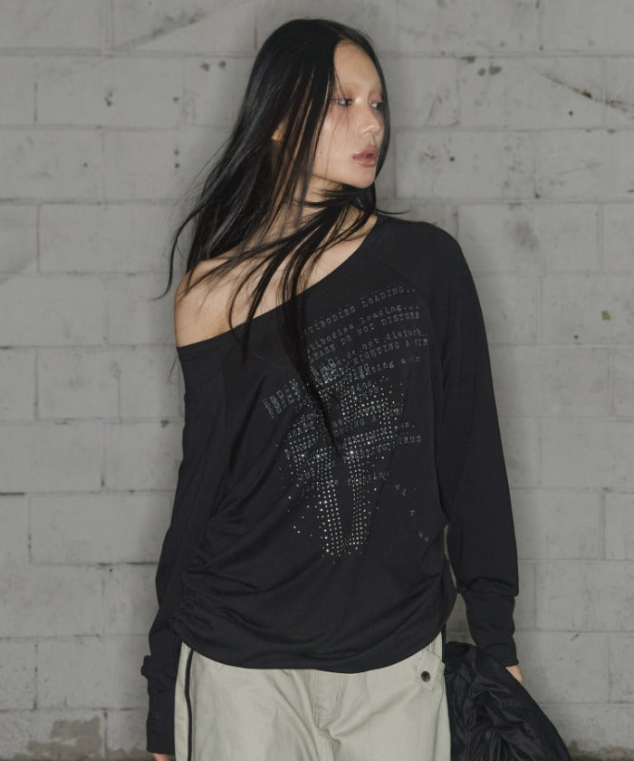 DIVINE CROSS OFF-SHOULDER TEE (BLACK) F25ZB036