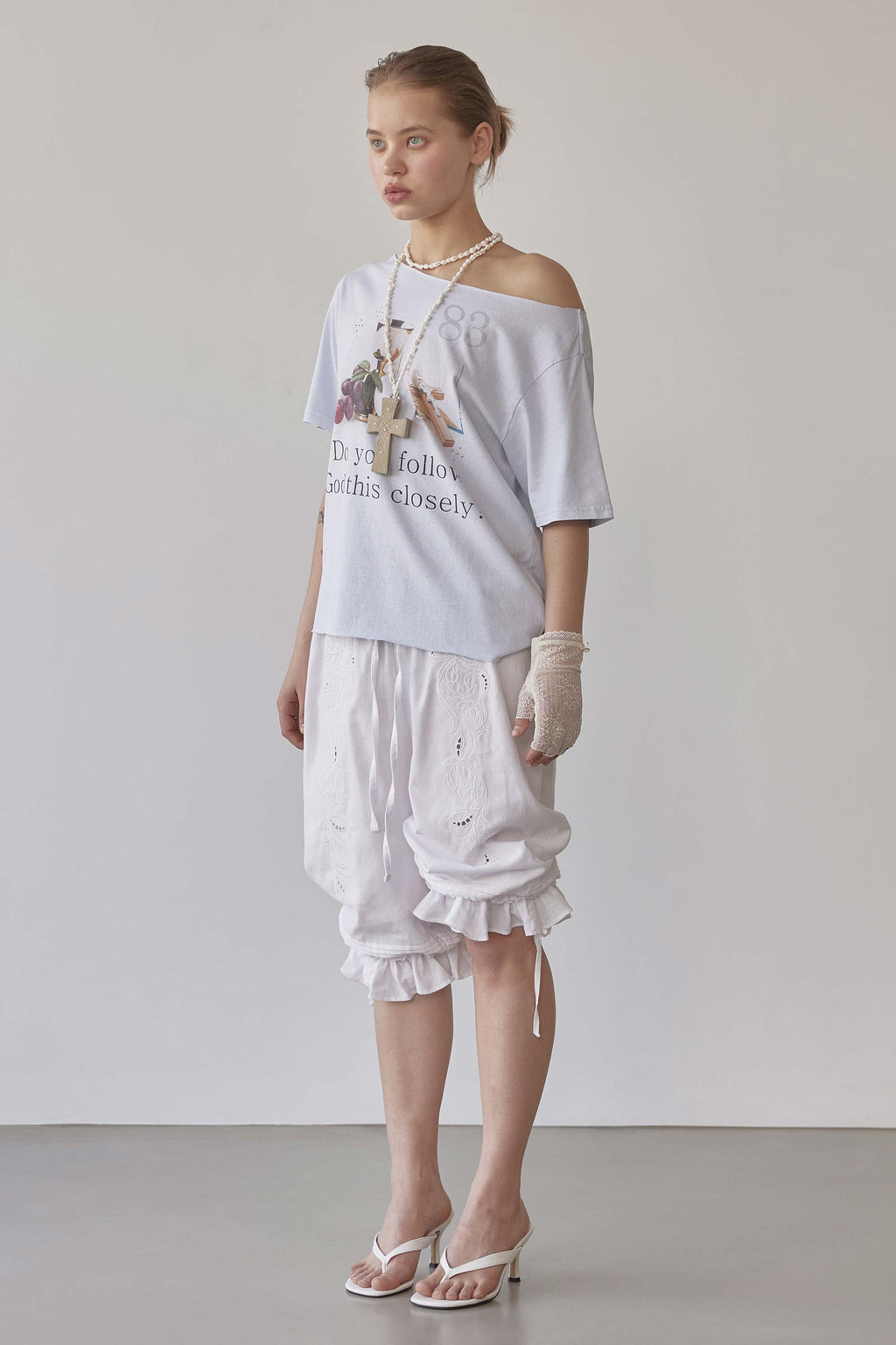 Faith Cut Out Tee Washed Blue