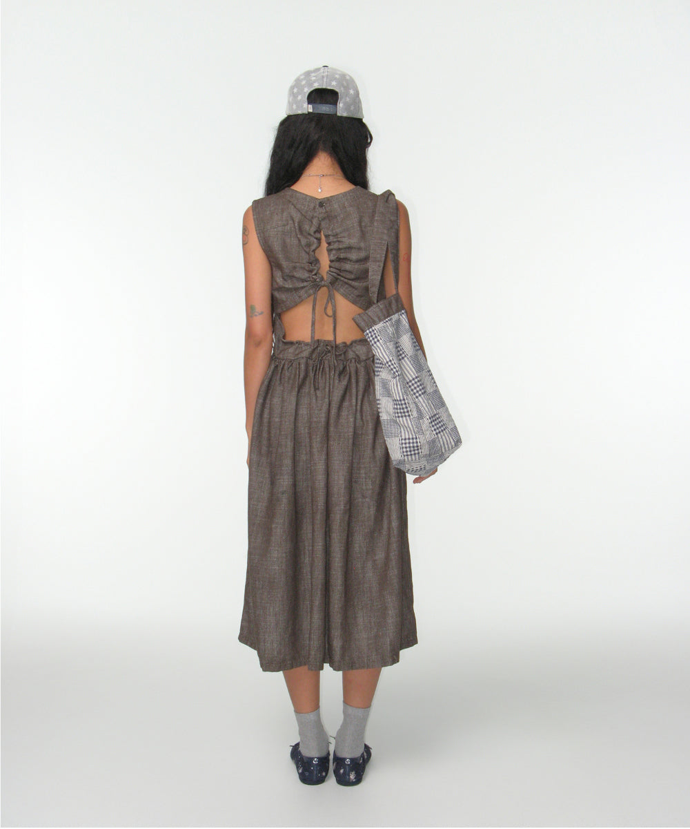 ROUND CUT OUT DRESS BROWN