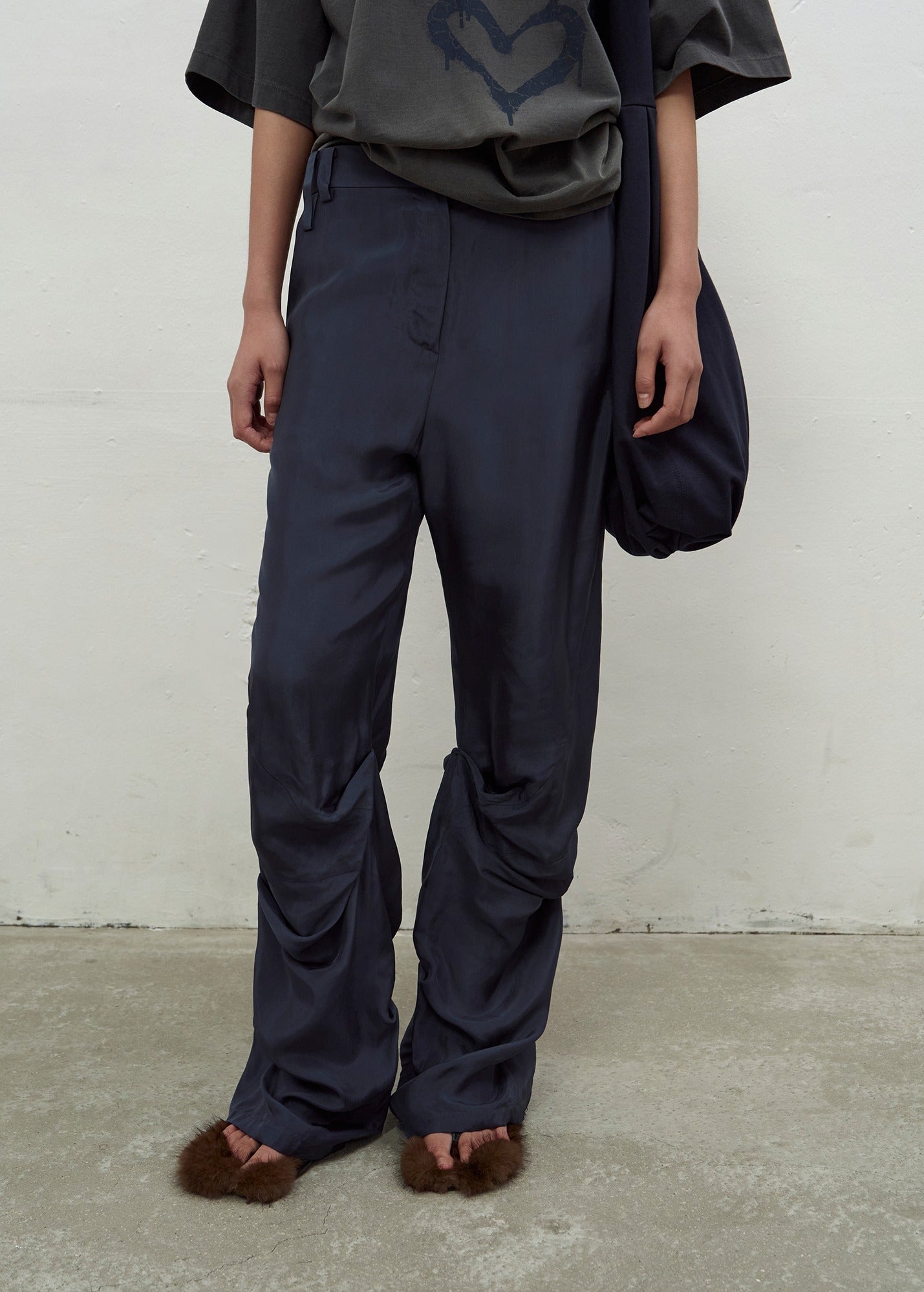 FLUID TROUSERS (NAVY)