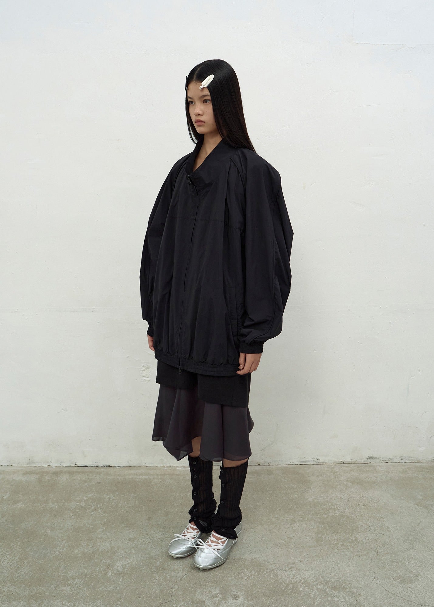 OVERSIZED TRACK JACKET (BLACK)