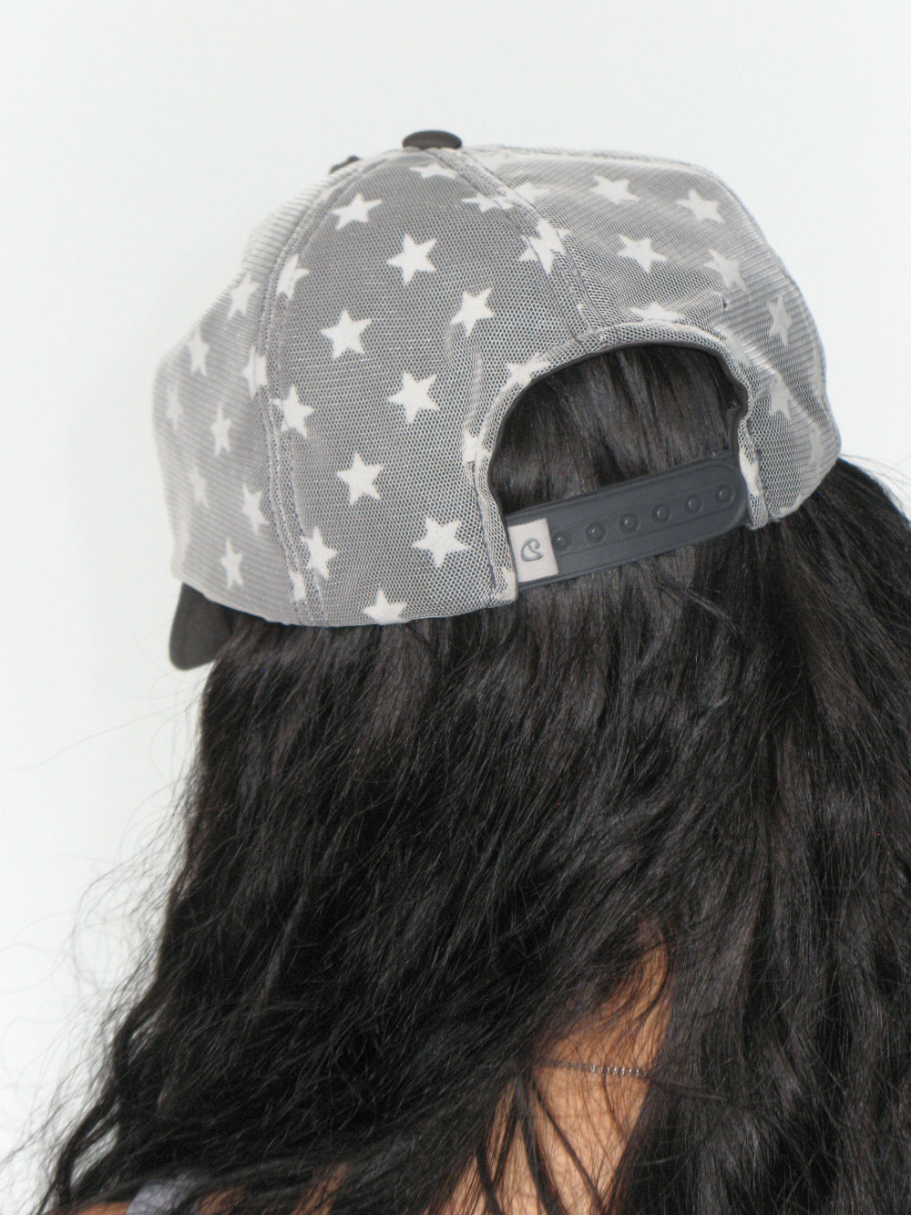 MULTI STAR CAP DARK BROWN