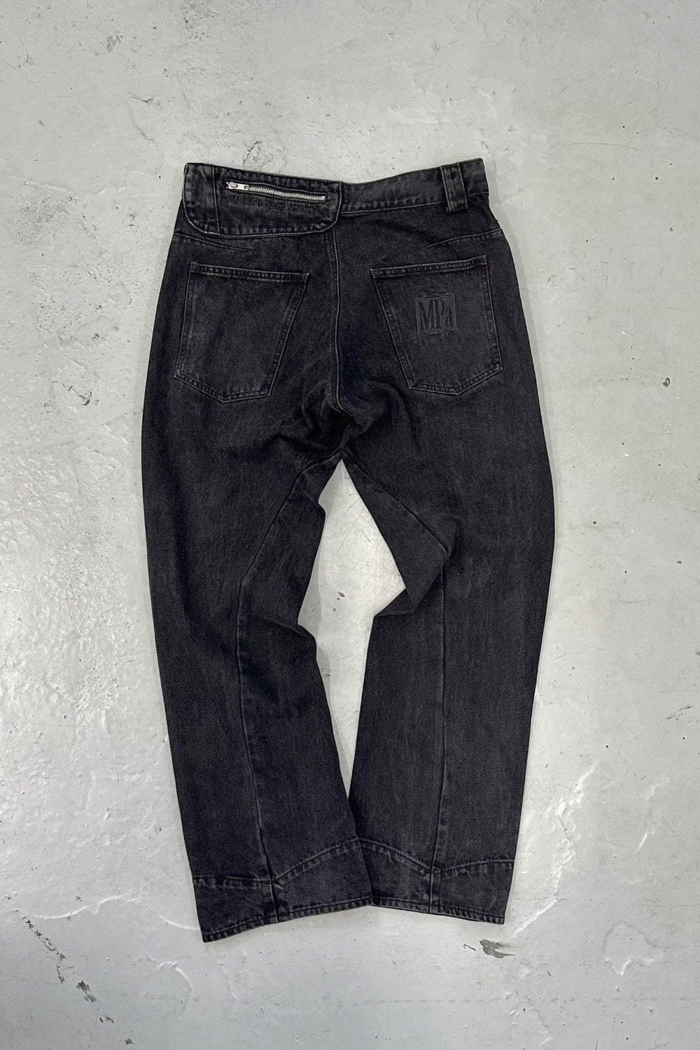 MPa DRIFT DENIM PANTS (BLACK)