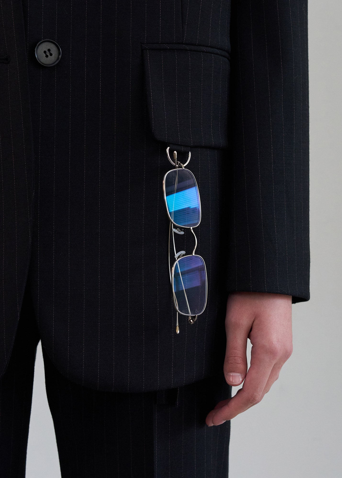 PINSTRIPED OVERSIZED BLAZER / 2 Color