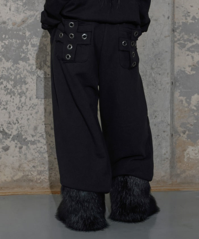 KEYCHAIN EYELET SWEATPANTS (BLACK) F25ZD972