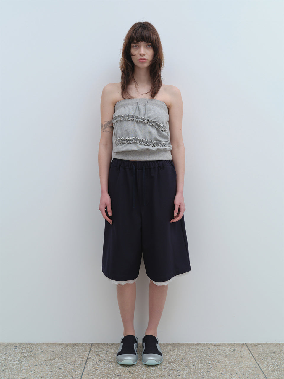 Cut Off Triming Bermuda Shorts Navy