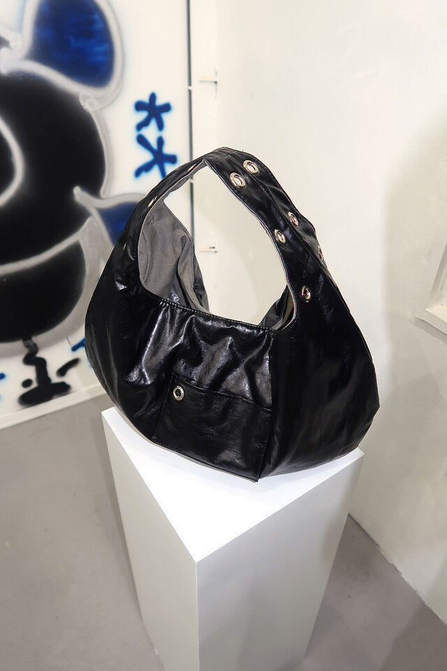 EYELET LEATHER BAG - LARGE (BLACK)