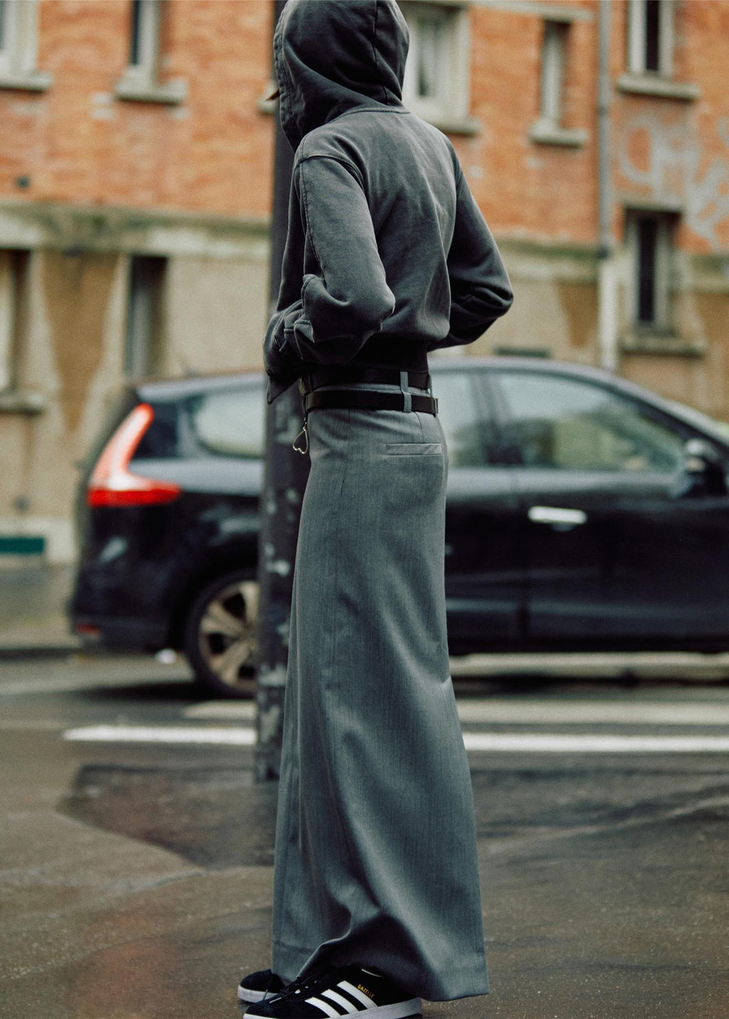 1710 SNOW WASHED CROPPED ZIP-FRONT HOODIE