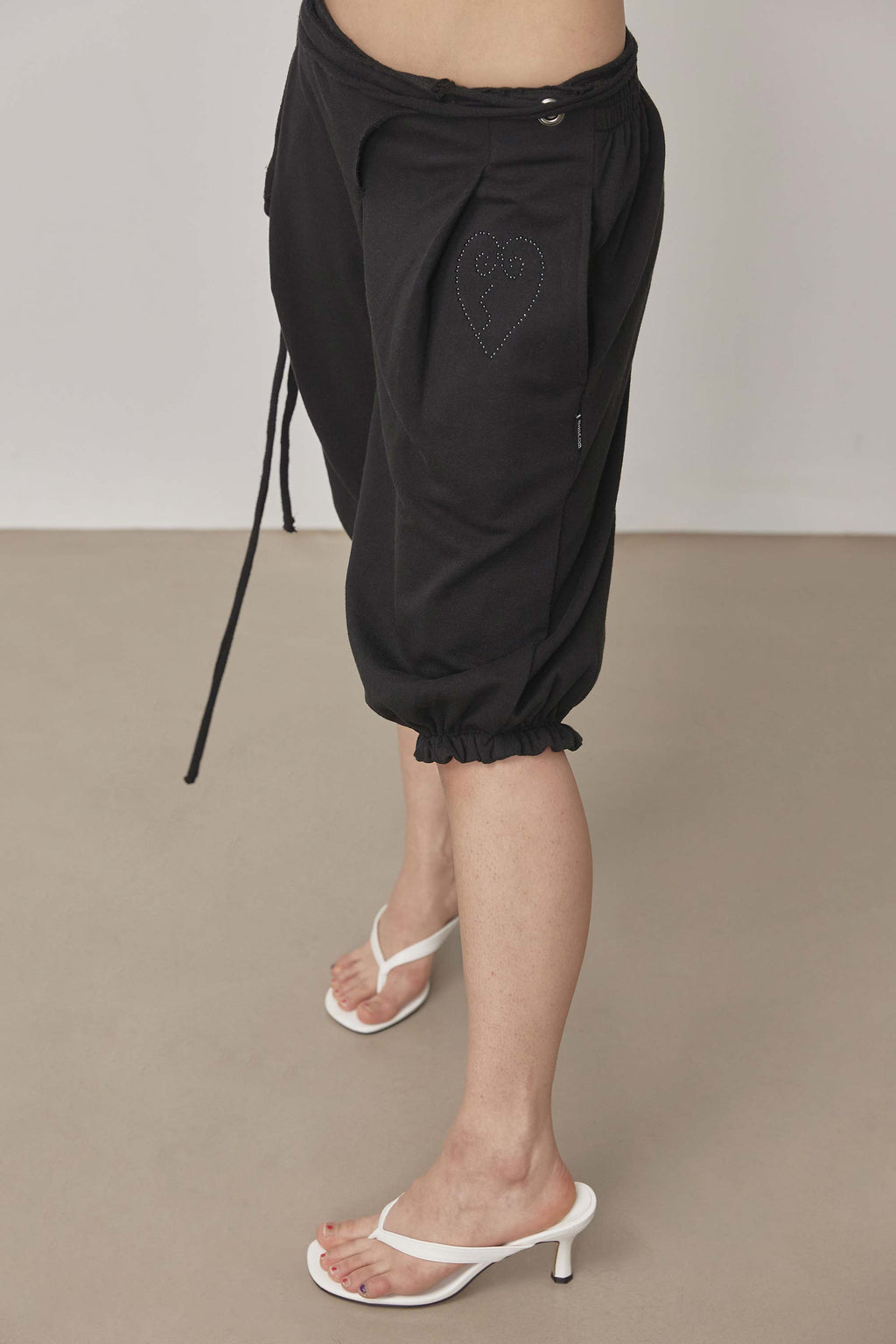 Pumpkin Half Sweatpants Black