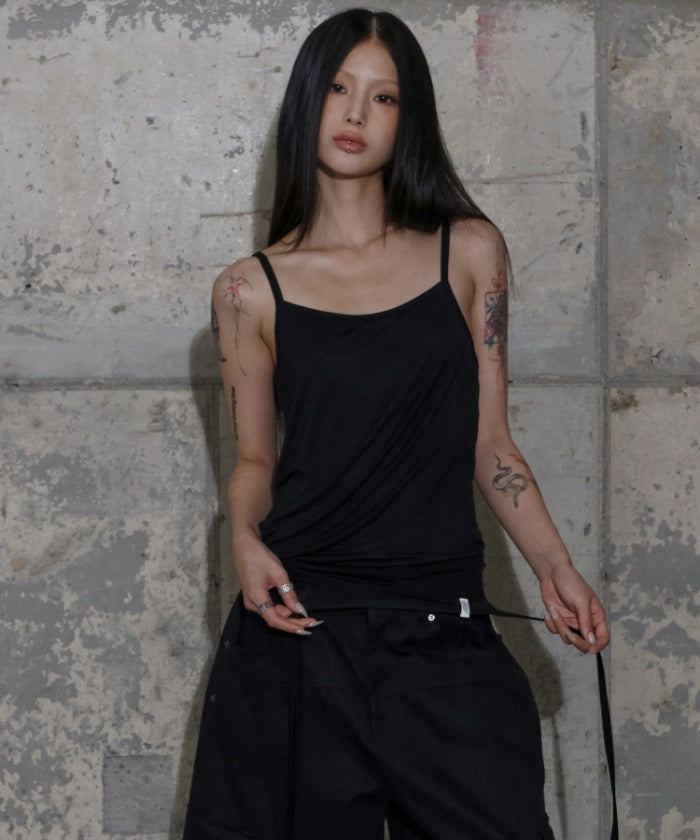 2-WAY STRAP SLEEVELESS (BLACK) F25ZB029