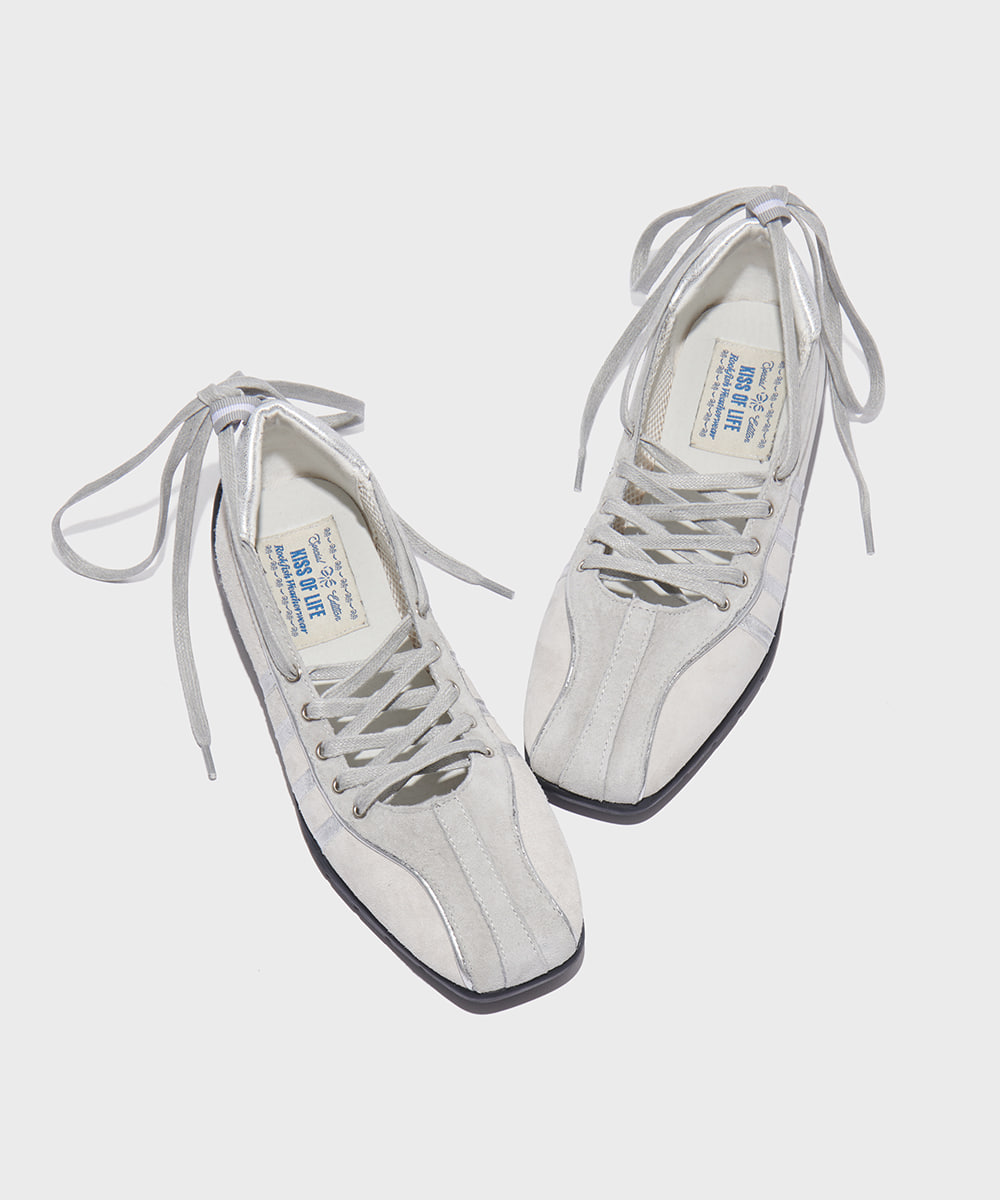 BLISS LACEUP SNEAKERS