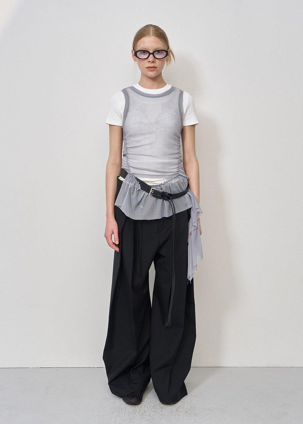 MESH FRILL SLEEVELESS TOP