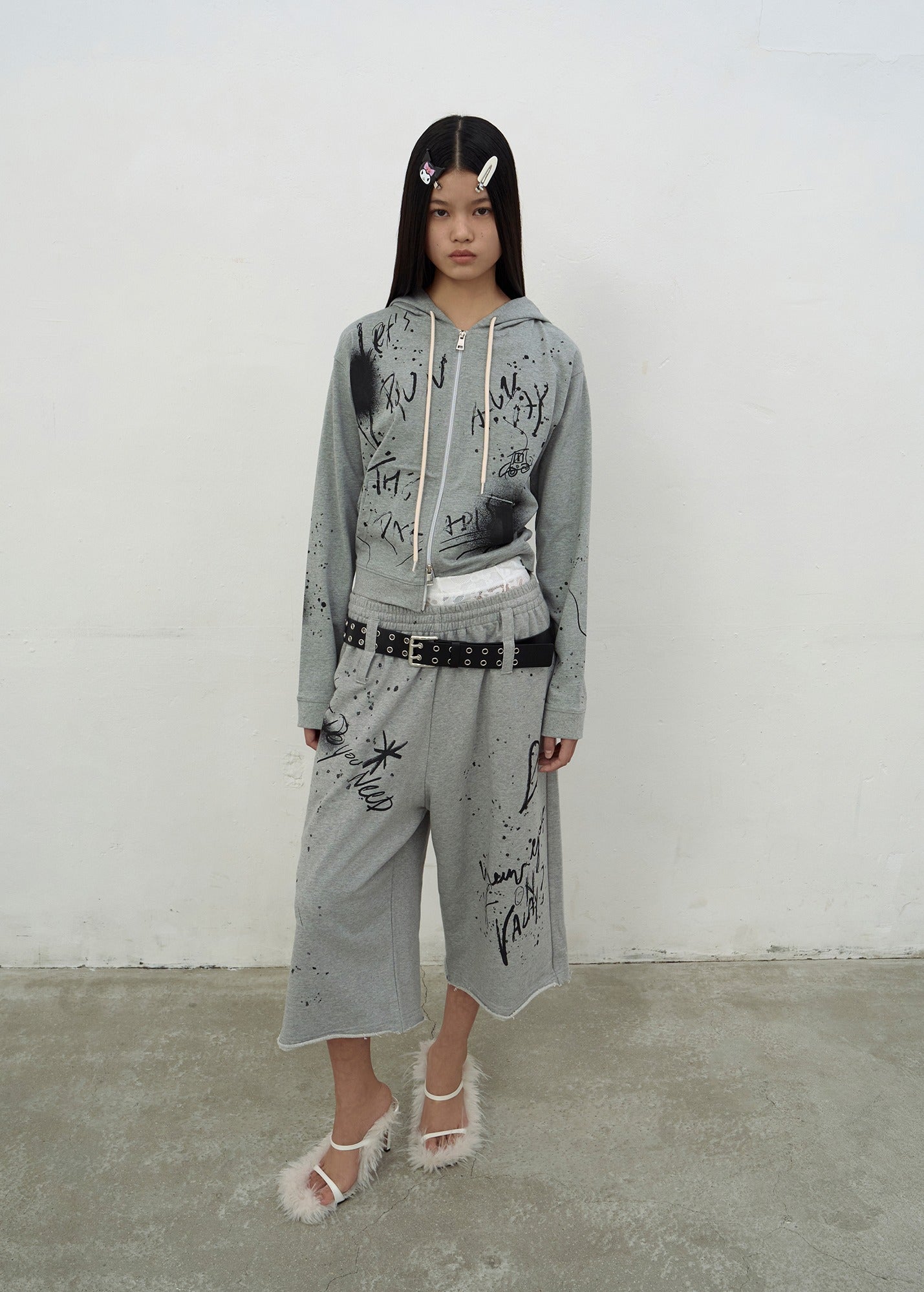 PRINTED HOODIE ZIP-UP (GREY)