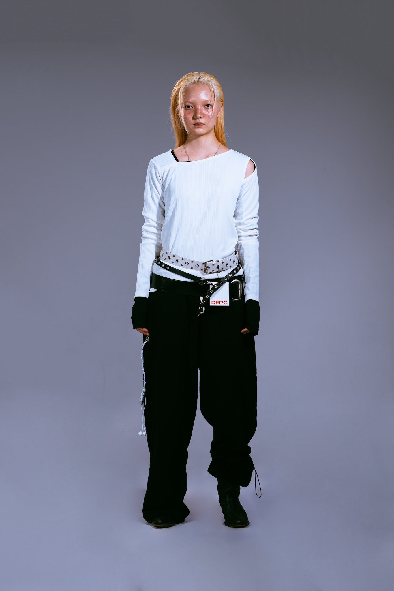 EYELET SWEAT PANTS (BLACK)