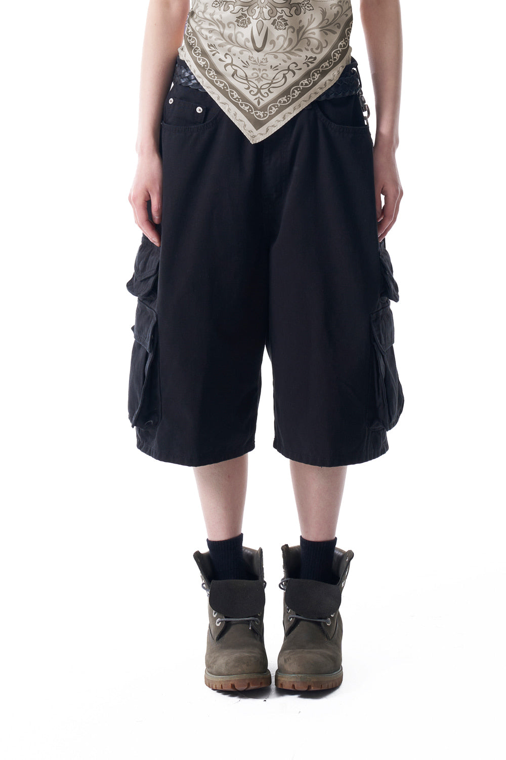 Cotton Bermuda Cargo Pants (Black)