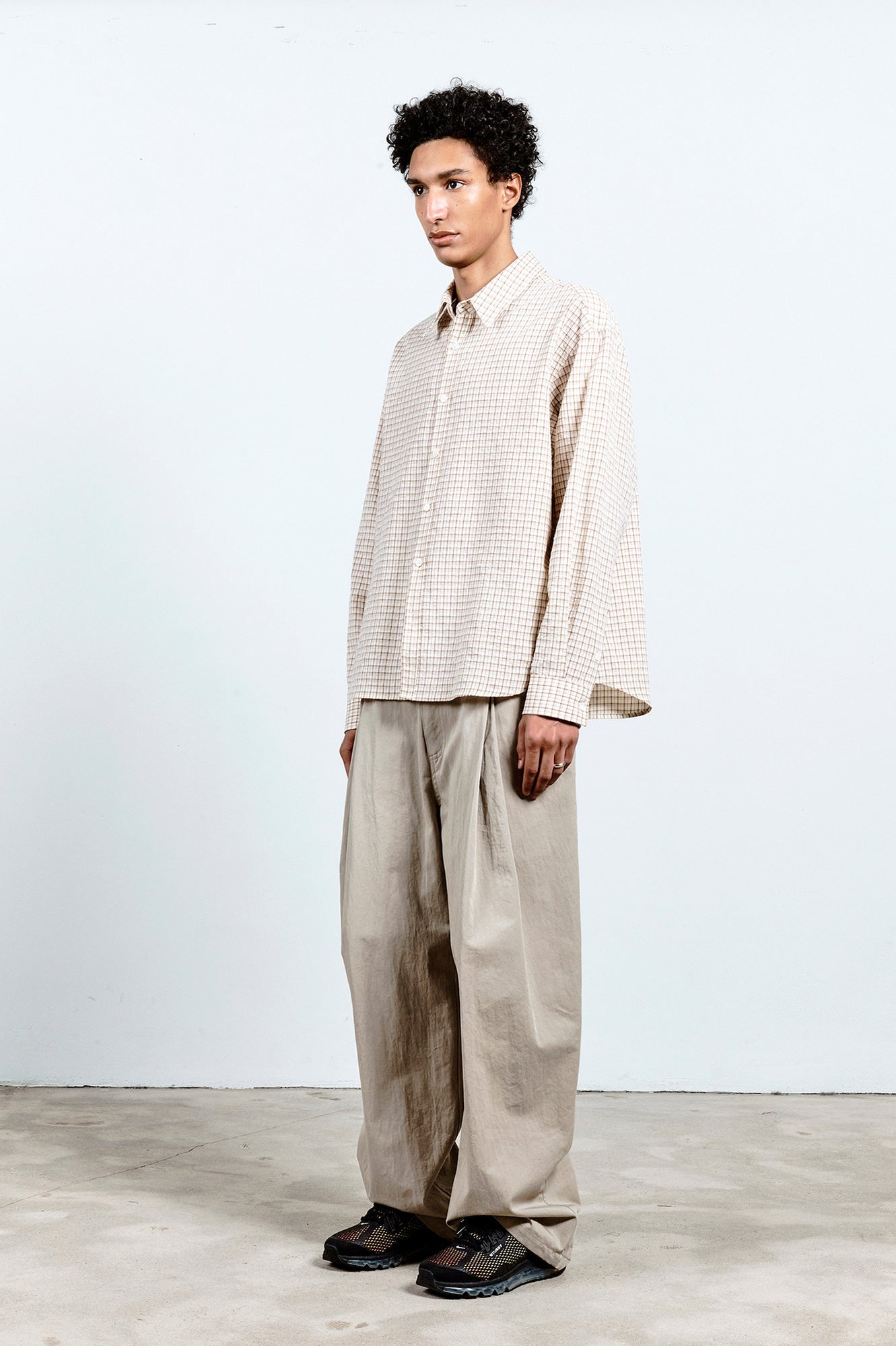 Banding Waist Double Pleated Trousers / 2 Color