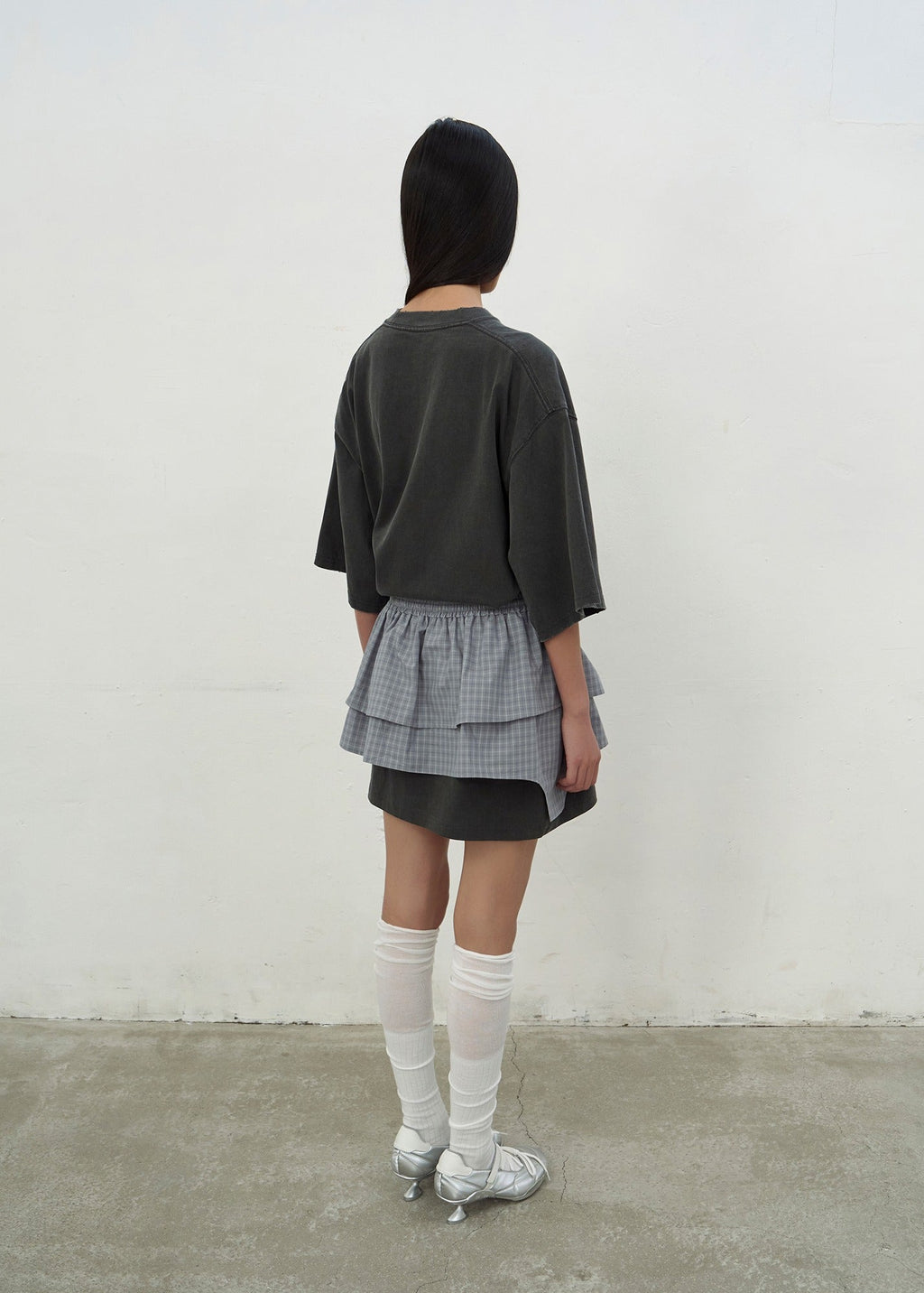 CHECKED FRILL MINI SKIRT (GREY)