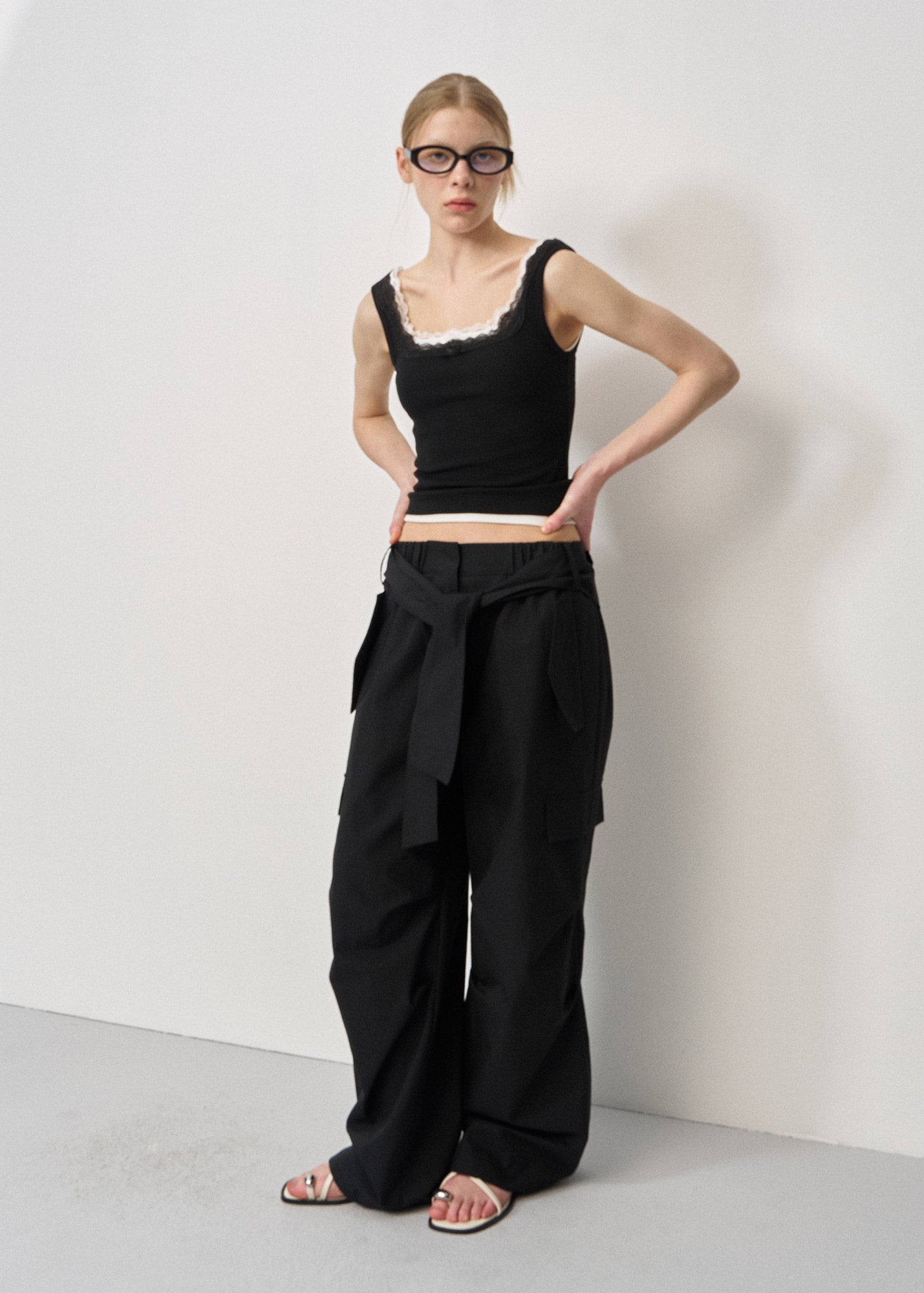 KNOT-DETAIL WIDE TROUSERS / 2 Color