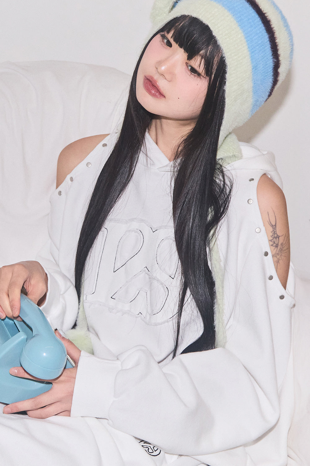 129 Cutout Oversized Fit Hoodie White