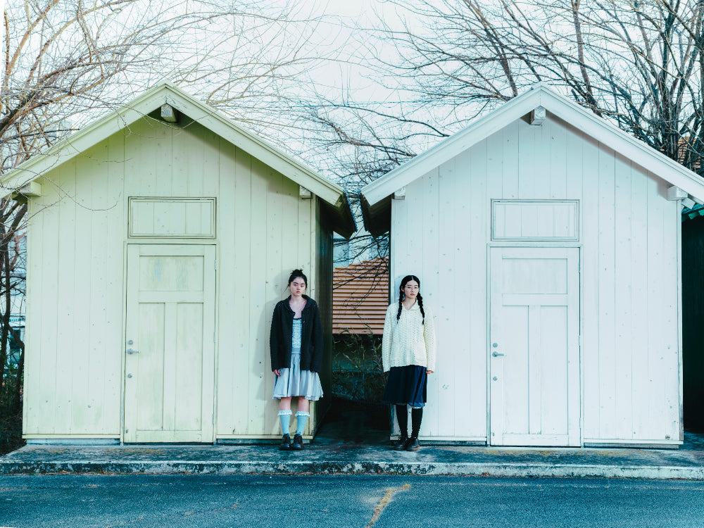 WAVE KNIT CARDIGAN DARK BROWN