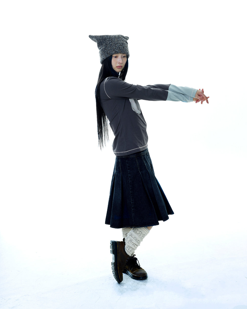 BLUSH LONGSLEEVES CHARCOAL