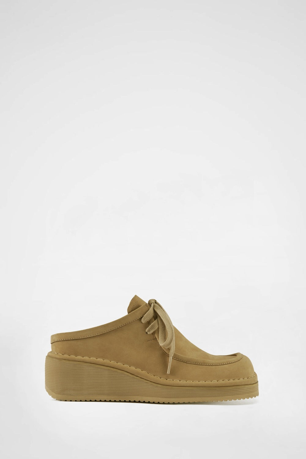CHUKKA CLOGS / BEIGE