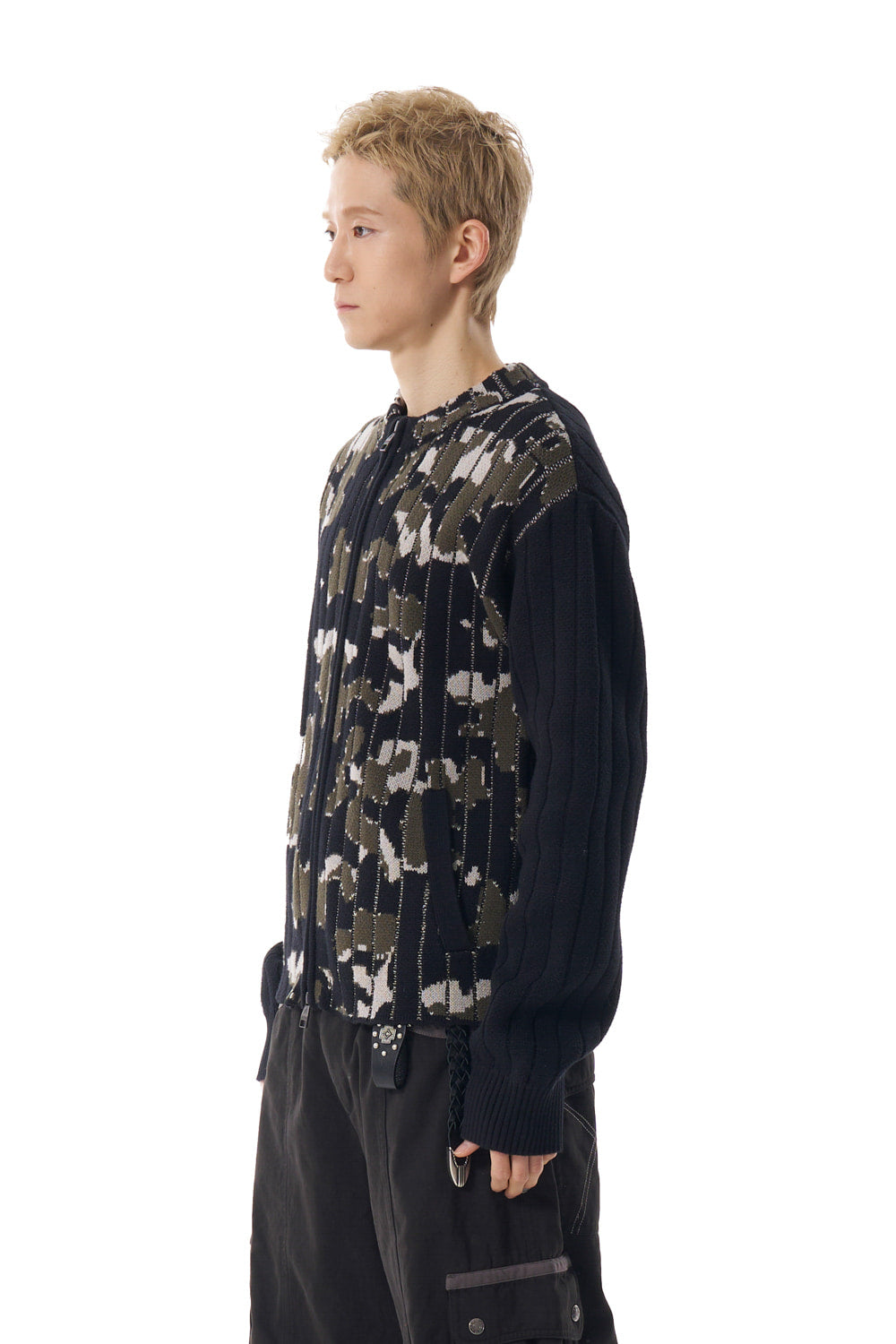 Camouflage Knit Zip-Up Cardigan (Khaki)