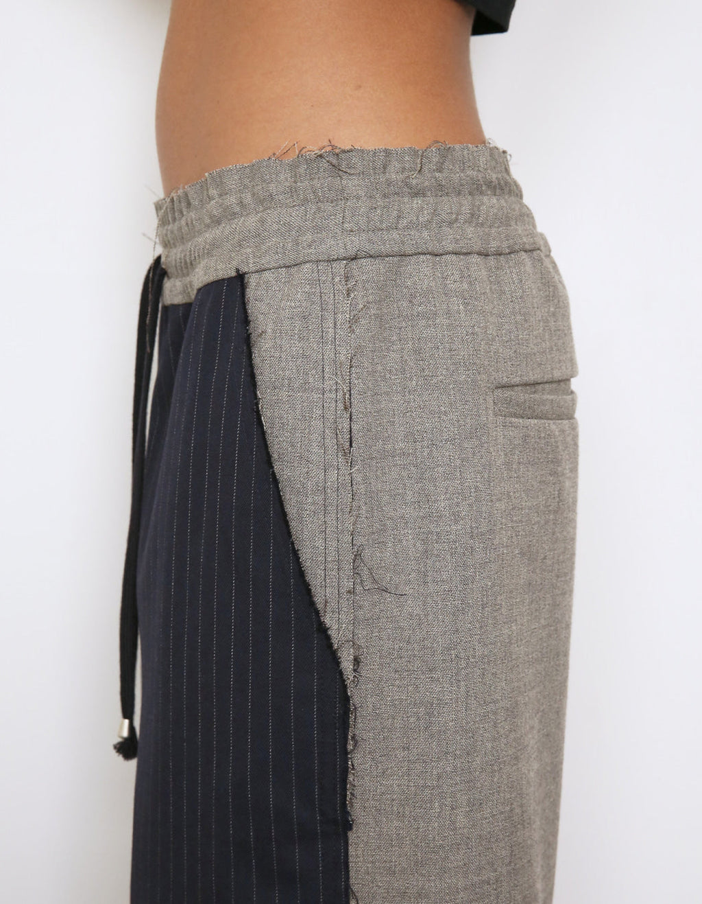 FRONT STRIPE EFFORTLESS PANTS