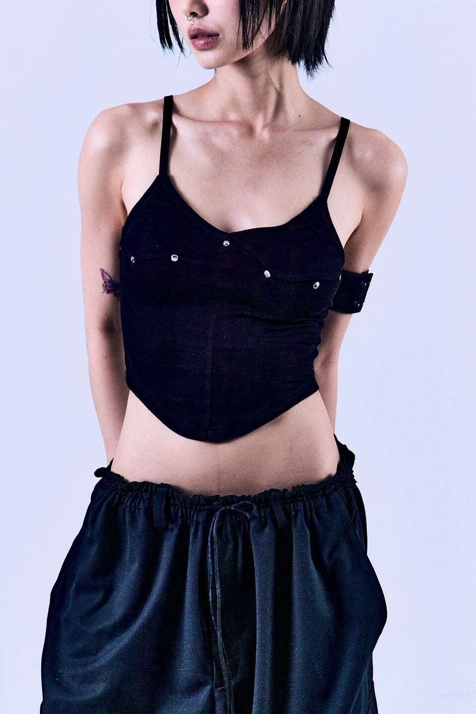 Worn by STAYC Isa 7 STUD SLEEVELESS